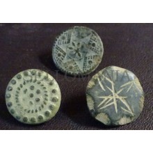 3 SMALL ANTIQUE BUTTON CENTURY XVIII OLD BOUTON BUTTON BOTON SEE MY SHOP CCB27
