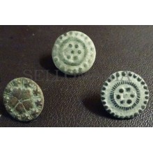 3 SMALL ANTIQUE BUTTON CENTURY XVIII OLD BOUTON BUTTON BOTON SEE MY SHOP CCB34